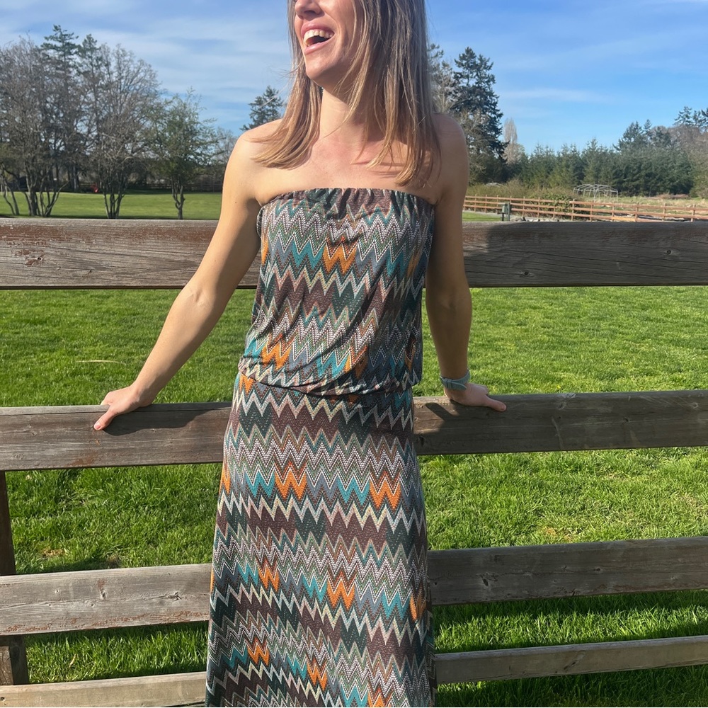 VERONICAM STRAPLESS MAXI DRESS SIZE SM